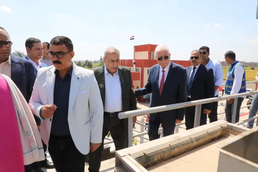 مستشار الرئيس ومحافظ الشرقية يتفقدان محطة صرف صحي جديدة بتكلفة 100 مليون جنيه 6 - جريدة الجمهورية IMG 20250915 WA0153 - جريدة الجمهورية
