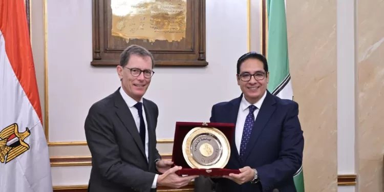 « جامعة الريادة» تناقش استعدادات  العام الدراسي