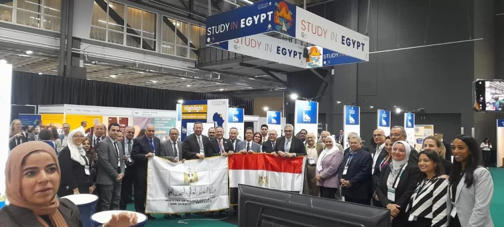 جامعة حلوان: شراكات استراتيجية لتعزيز التعليم والبحث العلمي في المعرض الدولي بالسويد 7 - جريدة الجمهورية IMG 20250916 WA0054 - جريدة الجمهورية