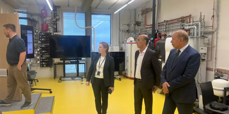 رئيس جامعة المنصورة يبحث سبل التعاون مع اتحاد الجامعات الفنلندية لبرامج مشتركة وتبادل طلابي 1 - جريدة الجمهورية رئيس جامعة المنصورة يبحث سبل التعاون مع اتحاد الجامعات الفنلندية لبرامج مشتركة وتبادل طلابي