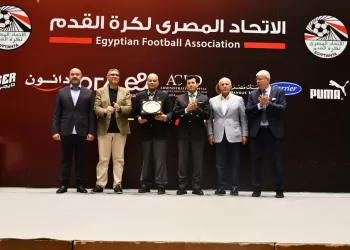 بحضور محافظ الجيزة ورئيس اتحاد الكرة..«صبحي» يشهد تكريم أساطير حراس المرمى 3 - جريدة الجمهورية إنجاز جديد لجامعة القاهرة..كلية الصيدلة تحصل على ترخيص مركز تكافؤ حيوي من هيئة الدواء المصرية