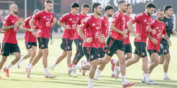 قبل القمة المرتقبة «فيريرا» يجهز القوة الضاربة