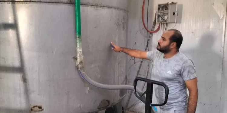 حملة رقابية تنجح في إحباط تداول 6 أطنان مواد غذائية مجهولة المصدر 1 - جريدة الجمهورية حملة رقابية تنجح في إحباط تداول 6 أطنان مواد غذائية مجهولة المصدر