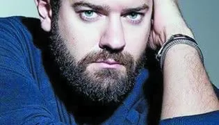 قمة الكبار.. الأهلى والزمالك يخطفان الأنظار.. اليوم