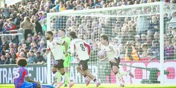 قمة الكبار.. الأهلى والزمالك يخطفان الأنظار.. اليوم