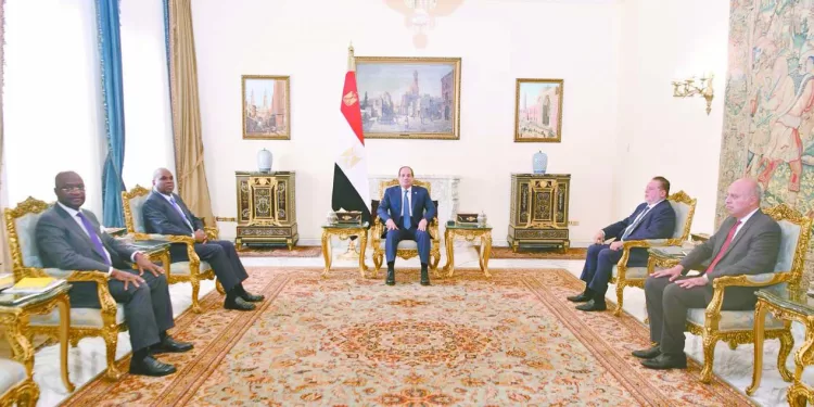 السيسى : تعزيز التجارة البينية داخل «القارة» وزيادة حصتها فى التجارة العالمية 1 - جريدة الجمهورية قمة الكبار.. الأهلى والزمالك يخطفان الأنظار.. اليوم