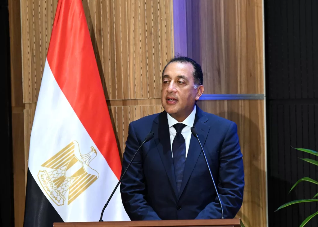رئيس الوزراء: مشروع مراسي البحر الأحمر نقلة نوعية على سواحل البحر الأحمر.. والعوائد الاقتصادية للدولة كبيرة جدًا 2 - جريدة الجمهورية SLM 1055 - جريدة الجمهورية