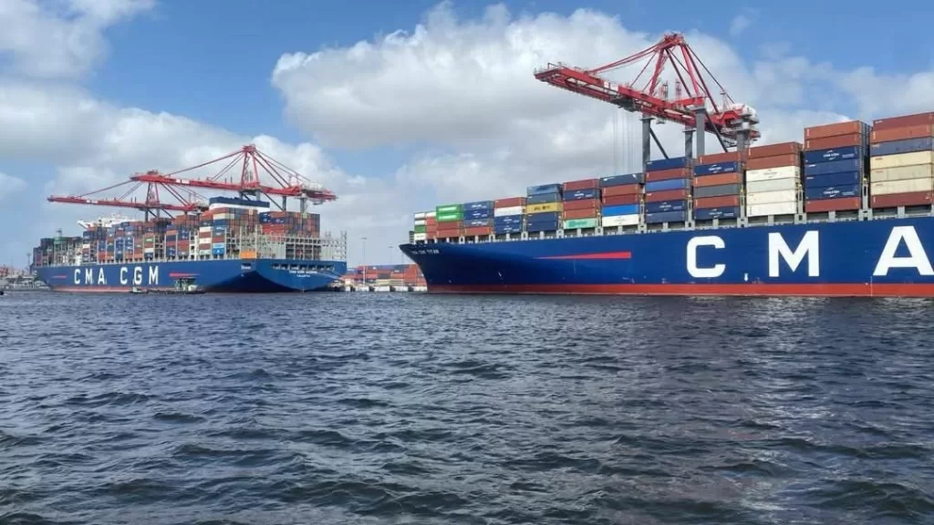 بزيادة غير مسبوقة.. ميناء الإسكندرية يستقبل 6932 سفينة ويسجل تداول 74.8 مليون طن بضائع في عام 2 - جريدة الجمهورية WhatsApp Image 2025 09 02 at 8.14.53 PM - جريدة الجمهورية