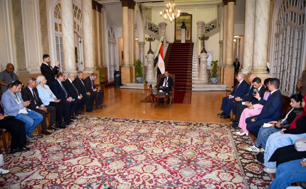 وزير الخارجية يلتقي أوائل الثانوية العامة بالتعاون مع جريدة الجمهورية 13 - جريدة الجمهورية WhatsApp Image 2025 09 06 at 8.21.19 PM - جريدة الجمهورية