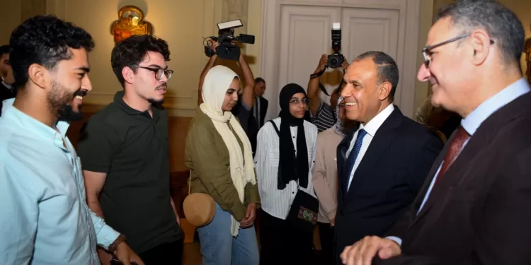 أمين عام مجمع البحوث للصحفيين: «مهمتكم تستقي أخلاقها من قلب الرسول»