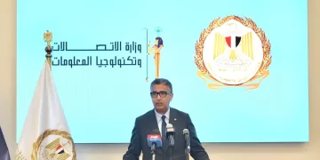 «التموين والاتصالات» تُطلقان تحديث الخدمات التموينية عبر «الكارت الموحد»