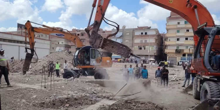 الإسكندرية: إزالة تعديات على آلاف الأمتار من أراضي الدولة ضمن الموجة الـ27 1 - جريدة الجمهورية الإسكندرية: إزالة تعديات على آلاف الأمتار من أراضي الدولة ضمن الموجة الـ27