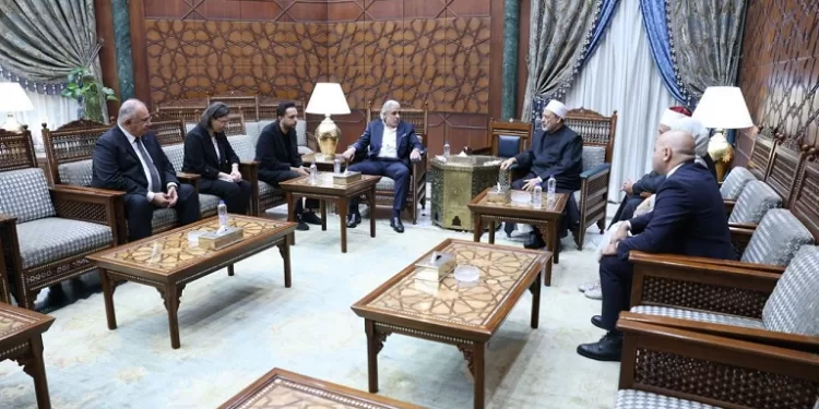 شيخ الأزهر: نرحب بالتعاون الإعلامي لربط الشباب بكتاب الله 1 - جريدة الجمهورية شيخ الأزهر: نرحب بالتعاون الإعلامي لربط الشباب بكتاب الله