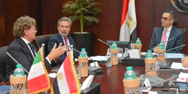 الخطيب: مصر بوابة للتوسع الصناعي نحو إفريقيا وتتمتع بمزايا تنافسية عالية