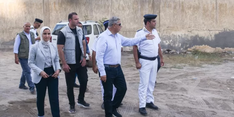 حملة مكبرة لإزالة التعديات بالطريق الزراعي بالإسكندرية