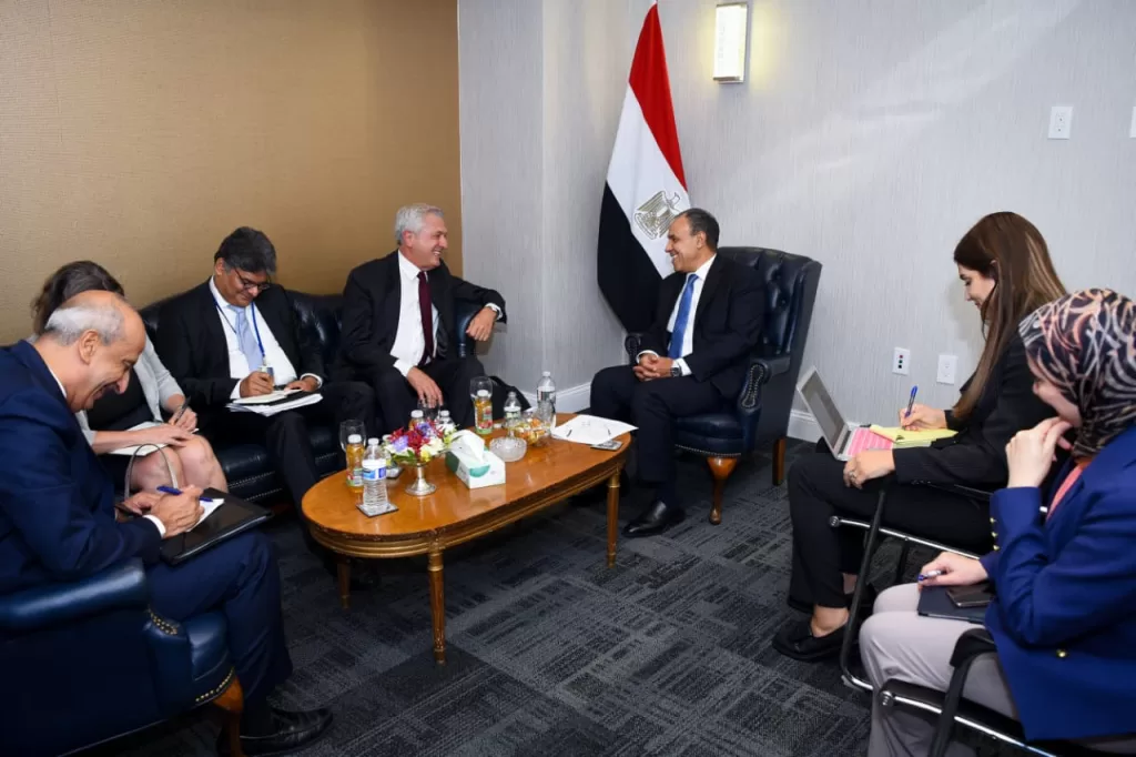 وزير الخارجية لـ«المفوض السامي للأمم المتحدة لشؤون اللاجئين»: يجب وقف الانتهاكات ضد المدنيين في غزة 3 - جريدة الجمهورية WhatsApp Image 2025 09 21 at 11.07.13 PM 1 - جريدة الجمهورية