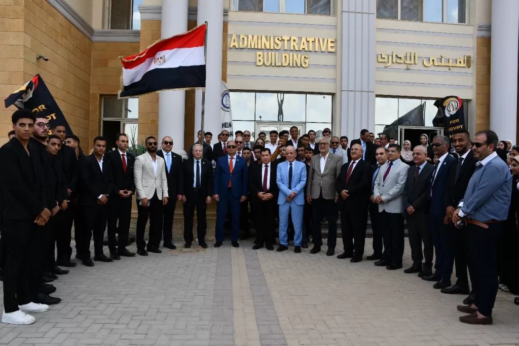 صور| جامعة حلوان تستقبل طلابها الجدد والقدامى بحضور وزراء ومحافظ القاهرة 12 - جريدة الجمهورية WhatsApp Image 2025 09 22 at 10.20.34 PM 2 - جريدة الجمهورية