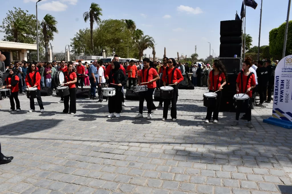 صور| جامعة حلوان تستقبل طلابها الجدد والقدامى بحضور وزراء ومحافظ القاهرة 15 - جريدة الجمهورية WhatsApp Image 2025 09 22 at 10.20.35 PM 1 - جريدة الجمهورية
