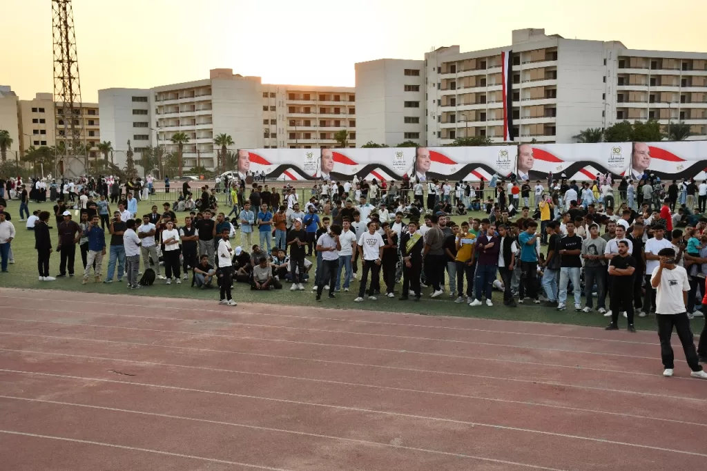 صور| جامعة حلوان تستقبل طلابها الجدد والقدامى بحضور وزراء ومحافظ القاهرة 28 - جريدة الجمهورية WhatsApp Image 2025 09 22 at 10.21.28 PM - جريدة الجمهورية