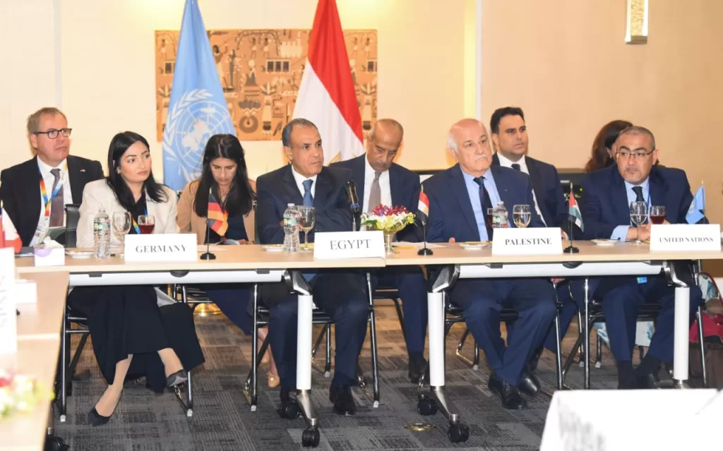 وزير الخارجية يستضيف اجتماعًا وزاريًا حول التعافي المبكر وإعادة الإعمار في غزة ببعثة مصر لدى الأمم المتحدة 4 - جريدة الجمهورية WhatsApp Image 2025 09 22 at 11.11.17 PM 1 - جريدة الجمهورية