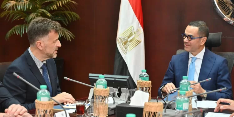 الخطيب: مشروع شركتي «أدينت» و «دينيز» بالإسماعيلية يعكس ثقة كبرى الشركات العالمية في مناخ الاستثمار المصري