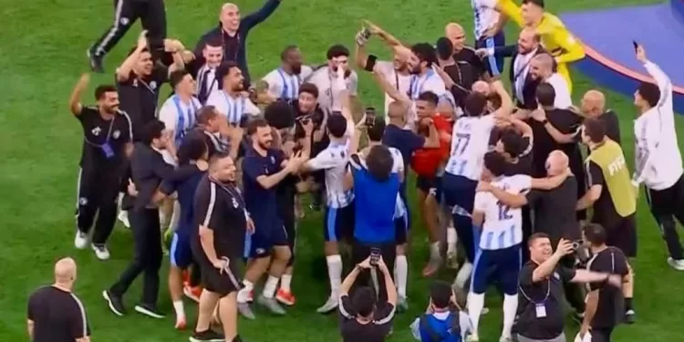 وزير الشباب والرياضة يهنئ نادي بيراميدز بتتويجه بلقب كأس إنتركونتيننتال 1 - جريدة الجمهورية وزير الشباب والرياضة يهنئ نادي بيراميدز بتتويجه بلقب كأس إنتركونتيننتال