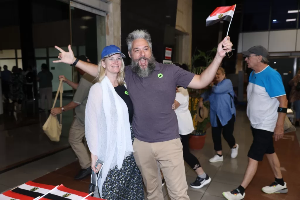 ميناء الإسكندرية يستقبل 8100 سائح على متن سفينتين سياحيتين 6 - جريدة الجمهورية WhatsApp Image 2025 09 25 at 5.32.52 PM - جريدة الجمهورية