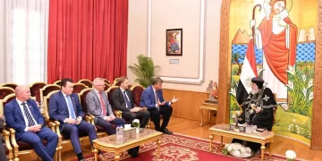 البابا تواضروس يستقبل وفدًا برلمانيًا دنماركيًا ويؤكد على التسامح في مصر