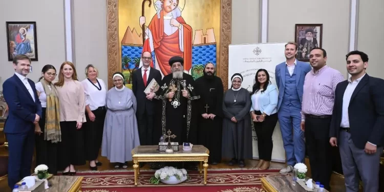 البابا تواضروس يكرم أولى دفعات تعلم اللغة الألمانية في البرنامج الصيفي للغات