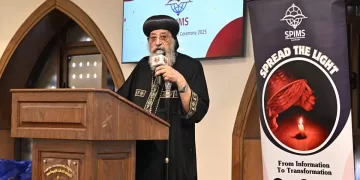 البابا تواضروس يشهد تخريج 8 دفعات من معهد القديس بولس لدراسات الخدمة