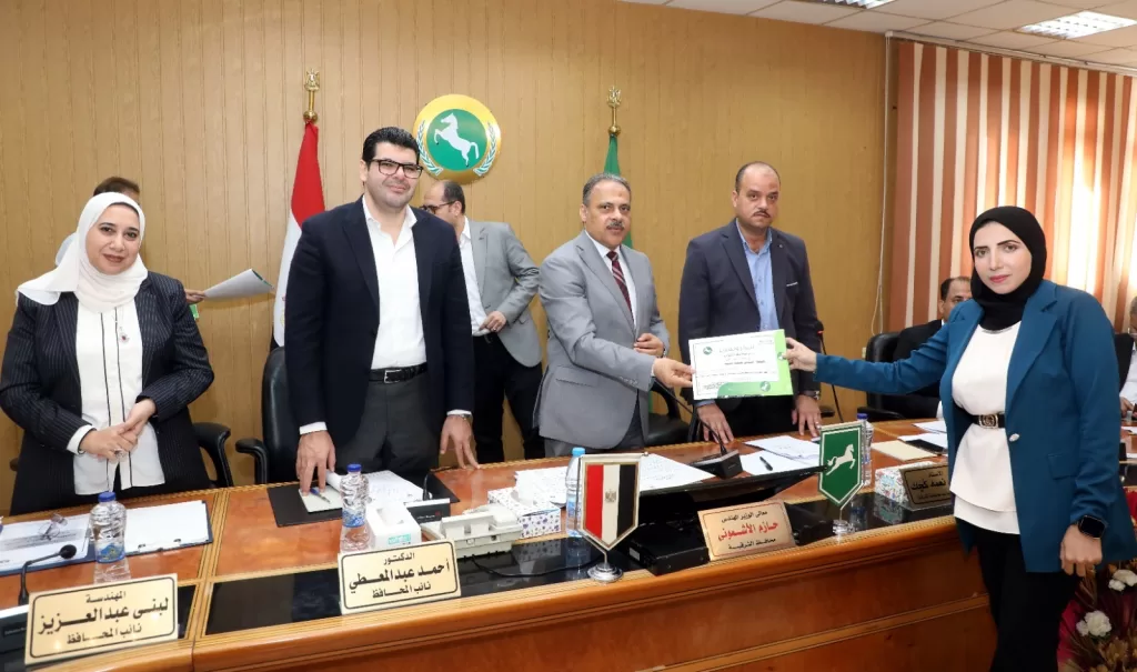شهادات تقدير للفائزين في مسابقة التميز الإعلامي بالشرقية 4 - جريدة الجمهورية WhatsApp Image 2025 09 28 at 3.19.24 PM 1 - جريدة الجمهورية