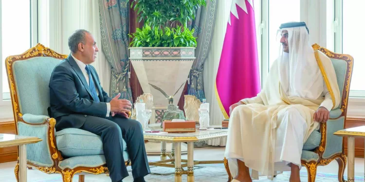 «رسالة تضامن» من الرئيس لأخيه أمير قطر