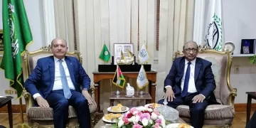 أمين عام «الوحدة الاقتصادية» يستقبل السفير الأردني في القاهرة