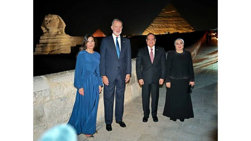 الرئيس عبد الفتاح السيسي والسيدة قرينته يقيمان مأدبة عشاء على شرف ملك وملكة إسبانيا بمنطقة الهرم 2 - جريدة الجمهورية sssالعشاء copyjpg - جريدة الجمهورية