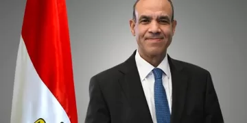 وزير الخارجية المصري لنظيره القبرصي: ضرورة مواصلة الضغط على إسرائيل لإنهاء العدوان على غزة