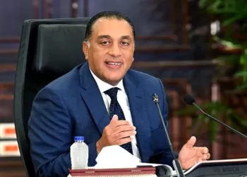 رئيس الوزراء يتوجه إلى الدوحة ممثلاً عن الرئيس السيسي في قمتي التنمية ومكافحة الفقر 2 - جريدة الجمهورية رئيس الوزراء يشهد توقيع اتفاقية لتنمية 10 ملايين متر مربع بمنطقة البحر الأحمر