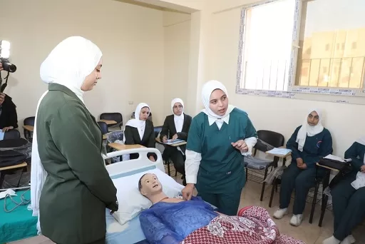 لأول مرة بالشرقية.. مدرسة ثانوية للتمريض نظام 5 سنوات 6 - جريدة الجمهورية 01 7 - جريدة الجمهورية
