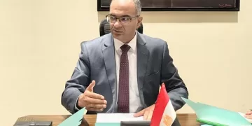 برفقة قيادات الوزارة.. نائب وزير الإسكان يتفقد محطة «الجبل الأصفر» في جولة ميدانية