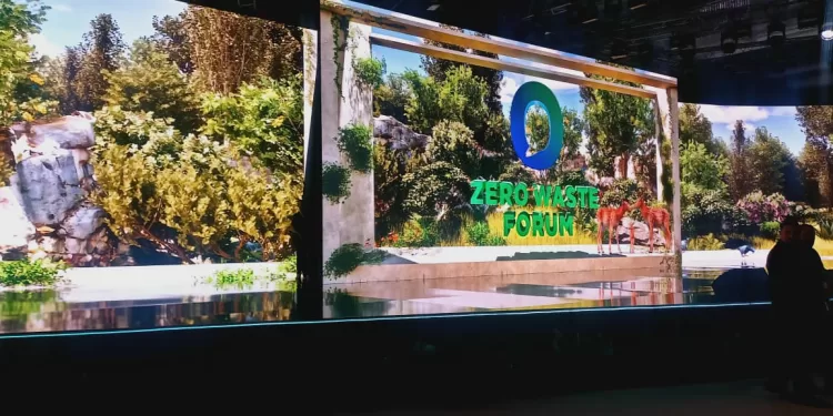 د. منال عوض: مصر تشارك العالم رؤيتها نحو إنتاج واستهلاك مستدامين في منتدى "صفر مخلفات" 1 - جريدة الجمهورية د. منال عوض: مصر تشارك العالم رؤيتها نحو إنتاج واستهلاك مستدامين في منتدى “صفر مخلفات”