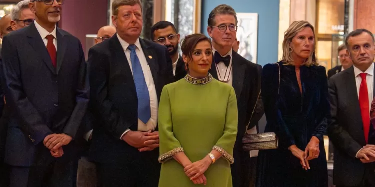 الجامعة الأمريكية بالشارقة تمد جسور التعاون مع كامبريدج عبر «ملتقى المجتمع» 1 - جريدة الجمهورية الجامعة الأمريكية بالشارقة تمد جسور التعاون مع كامبريدج عبر «ملتقى المجتمع»