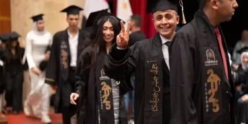 شركة جامعة حلوان تحتفي بخريجي «كلية الحقوق» في حفل تخرج مميز