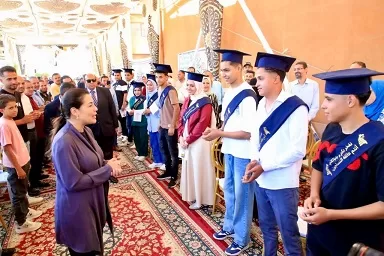 برعاية «ياسمين خميس».. «النساجون الشرقيون» تحتفي بتفوق أبناء العاملين بشركة «ماك» 17 - جريدة الجمهورية 16 1 - جريدة الجمهورية