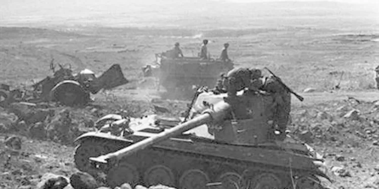 52 عامًا من العزة والكرامة: أول النصــــر.. معــارك وبطـــــولات