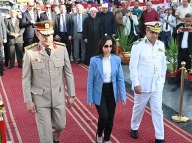 محافظ البحيرة تضع إكليل زهور على النصب التذكاري للجندي المجهول بمناسبة ذكرى أكتوبر 4 - جريدة الجمهورية 3 17 - جريدة الجمهورية