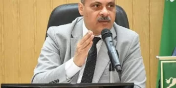 ضبط مدرس يدير مركزاً للدروس الخصوصية على سطح عقار بالشرقية