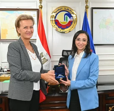 محافظ البحيرة تستقبل سفيرة الاتحاد الأوروبي لبحث تعزيز التعاون المشترك 2 - جريدة الجمهورية 4 19 - جريدة الجمهورية