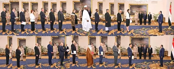 فيديو| الرئيس السيسي يتسلم أوراق اعتماد ثلاثة وعشرين سفيرا جديدا لدى جمهورية مصر العربية 1 - جريدة الجمهورية فيديو| الرئيس السيسي يتسلم أوراق اعتماد ثلاثة وعشرين سفيرا جديدا لدى جمهورية مصر العربية