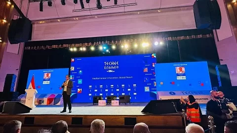 قمة «تكني» تبدأ فعالياتها في الإسكندرية بمشاركة شباب من «70» دولة لتعزيز الحوار التكنولوجي 2 - جريدة الجمهورية 6 5 - جريدة الجمهورية