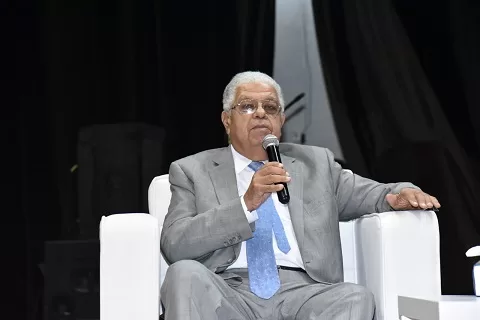 جامعة القاهرة تنظم احتفالية «ثلاثية أكتوبر في قصر العيني» بحضور كوكبة من الرموز الوطنية 7 - جريدة الجمهورية 7 15 - جريدة الجمهورية