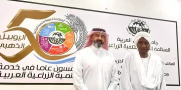 «الدخيري» يبحث مع رئيس الهيئة العامة لشؤون الزراعة الكويتي تعزيز التعاون المشترك  